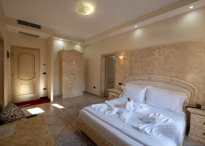 Olimpic 4* Тирана