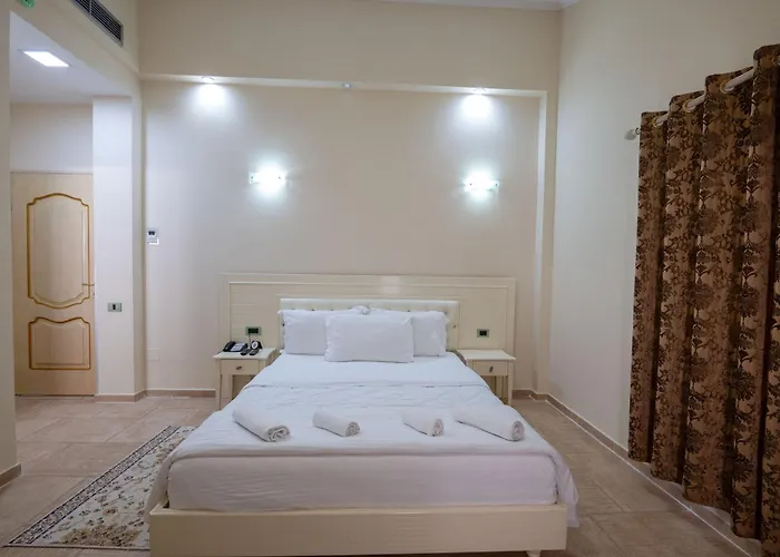 Olimpic 4* Тирана