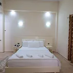 Olimpic 4* טיראנה